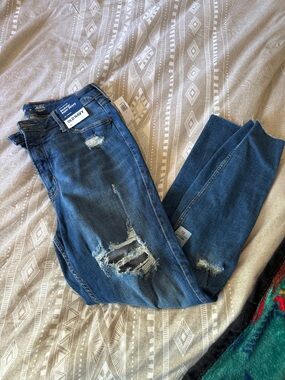 Old Navy Women's Blue Distressed Skinny Jeans